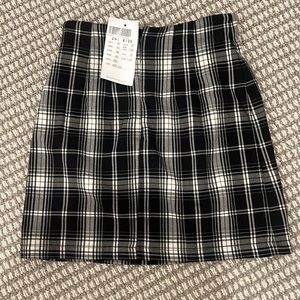 Brandy Melville skirt